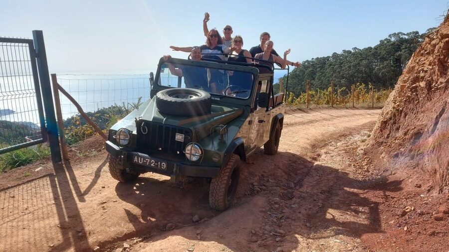 Madeira: 4 hours Classic Jeep tour in Central Madeira - Guides that make the day feel like it has a point