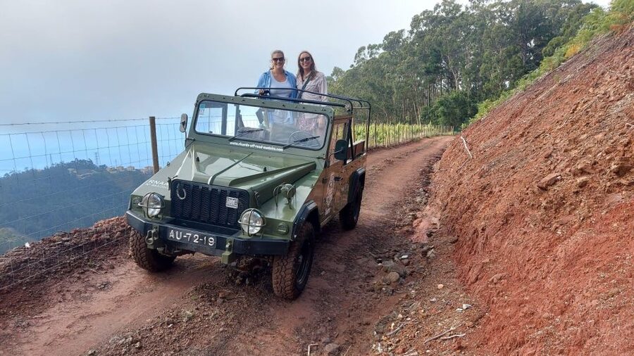 Madeira: 4 hours Classic Jeep tour in Central Madeira - Funchal pickup and the real meaning of a 4-hour half-day