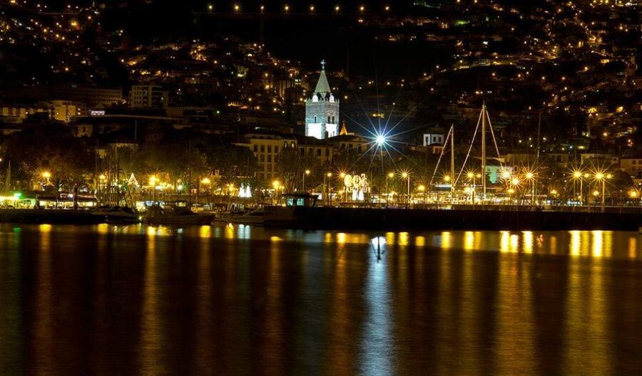 Madeira by Night with Traditional Dinner - The Viewpoint Stop: Night Views of Funchal