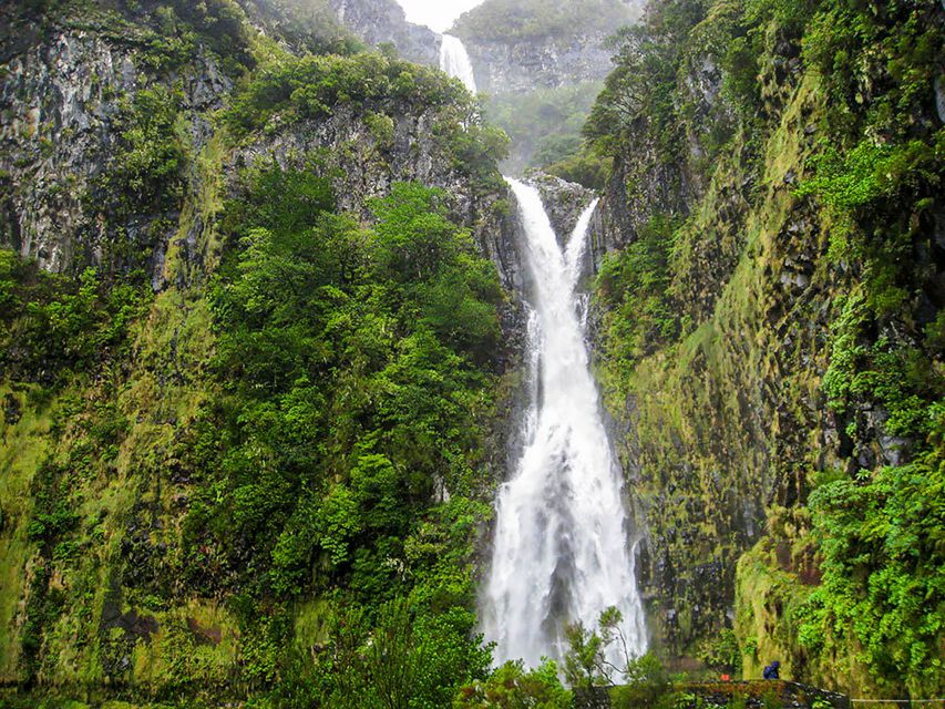 Madeira: Enjoy a Guided Levada Walk in the Rabaçal Valley - Getting to the Trail from Funchal: Pickup, Timing, and Where You’ll Meet