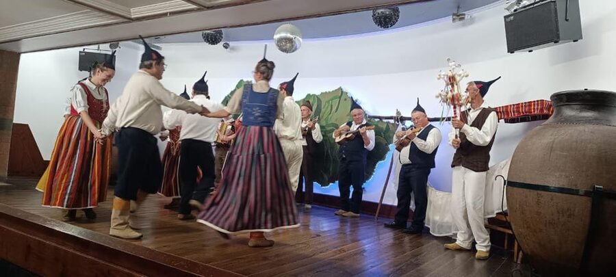 Madeira: Folk Dancing Show and Traditional Local Dinner - The Restaurant Dinner: What You’ll Actually Eat