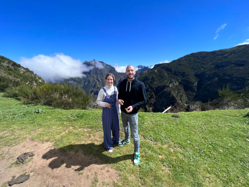 Madeira: Full-Day Jeep Tour with Guide and Pickup - São Vicente and the North Coast Stops: Waterfalls, Vineyards, and Village Beach Time