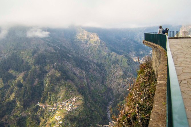 Madeira Half Day Small-Group Tour from Funchal - Why This Small-Group Madeira Loop Feels Calmer Than Big-Bus Tours
