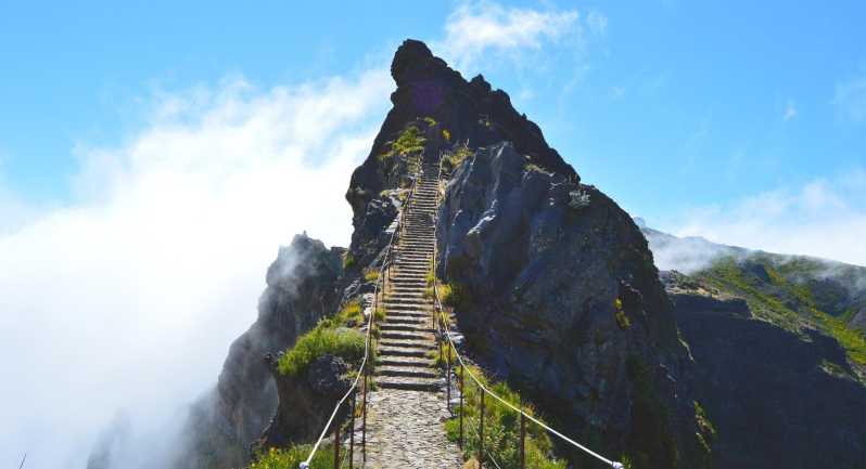 Madeira: Heavenly Sunset Pico do Arieiro with Snacks & Wine - The 5-hour rhythm: pick-up, climb, sunset picnic, and Camacha
