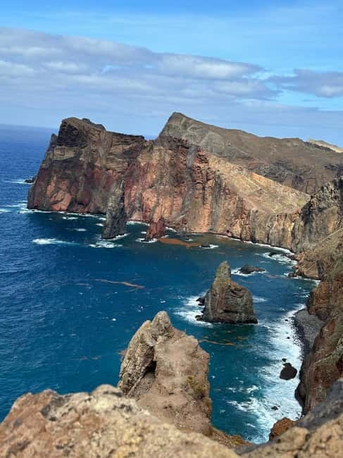 Madeira: Hike Transfer to Ponta de São Lourenço (PR8) - The PR8 Hike: 3 km Out, Rocky Ground, and Big Coastal Edges