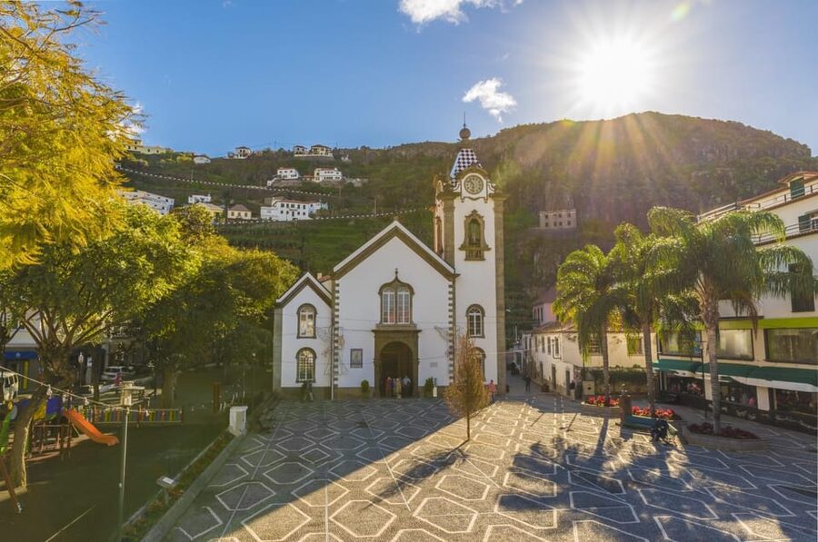 Madeira: Late West Tour with Natural Pools and Cliffs - Madeira’s late west timing: why the route feels relaxed