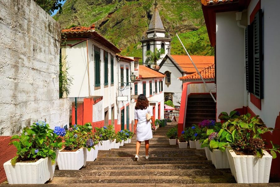 Madeira: Late West Tour with Natural Pools and Cliffs - São Vicente: vineyards, caves, and local life in Madeira’s north-west feel