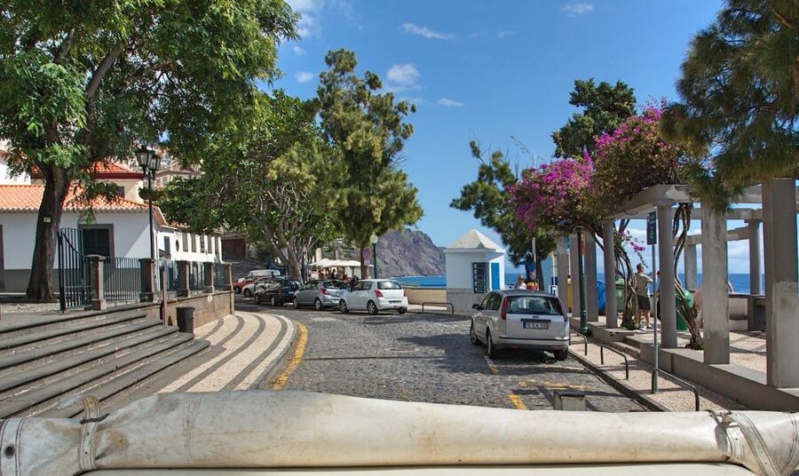 Madeira: Mini-Combo East Challenge: Jeep Safari + Levada - Guides, energy, and the “small moment” differences