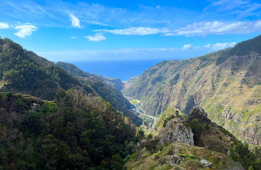 Madeira North Offbeat: Boaventura, Sao Vicente, Pta Delgada - Starting points in Funchal, and how the van day feels