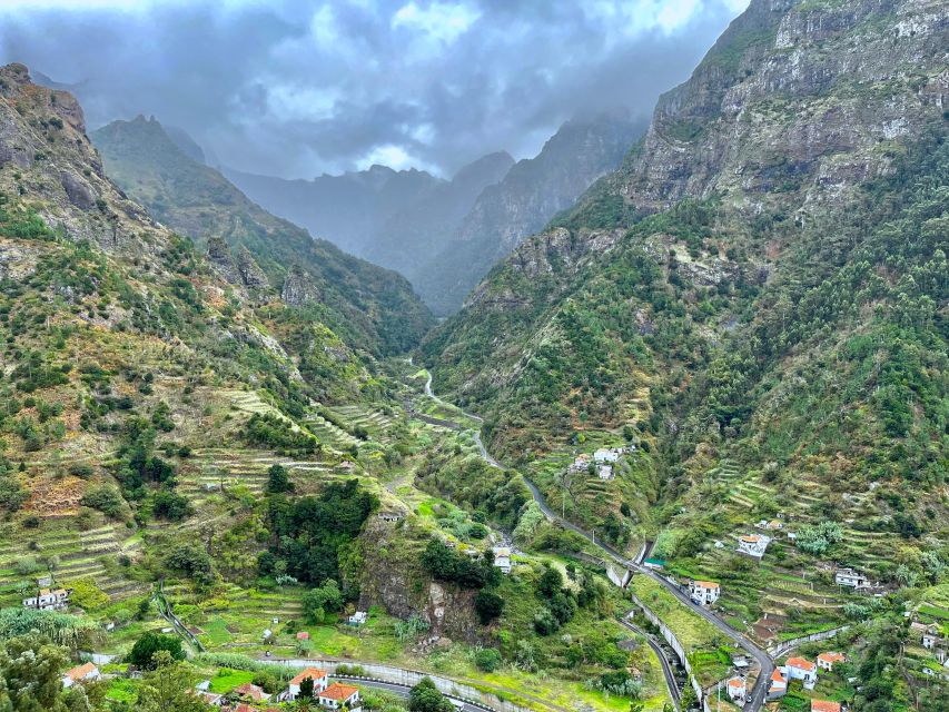 Madeira North Offbeat: Boaventura, Sao Vicente, Pta Delgada - Espigão: why the end-of-the-world moment works
