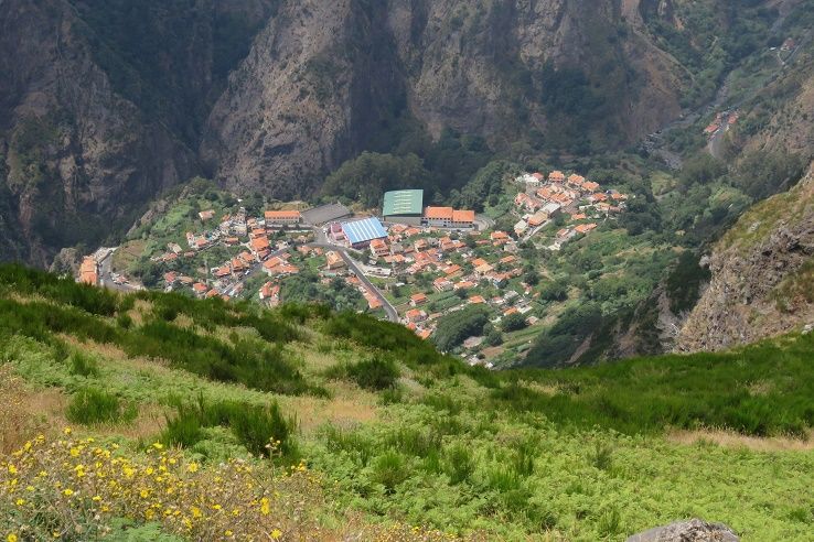 Madeira : Nun's Valleys and Pico Areeiro 4X4 Tour - Who Should Book This Madeira Nun’s Valleys and Pico Areeiro 4X4 Tour