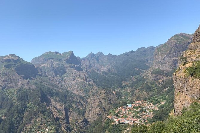 Madeira Pack 1 - Santana + Porto Moniz+ Curral das Freiras - Santana and the East Coast: Truffle Ranch, Porto da Cruz, Machico