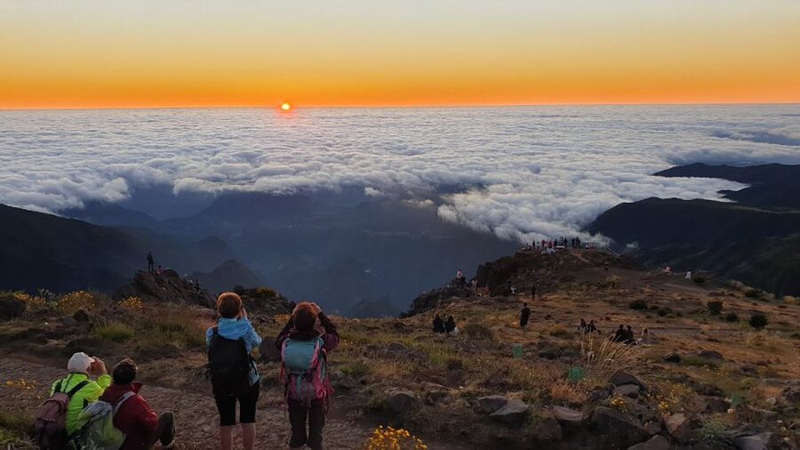 Madeira: Pico do Areeiro Sunrise Tour - The Offroad-Seekers Morning Setup, Pickups and Group Style