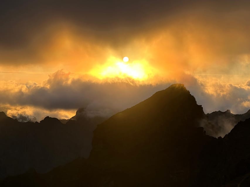 Madeira: Pico do Arieiro Sunset with Optional Dinner - Itineraries in Real Life, How the Timing Feels