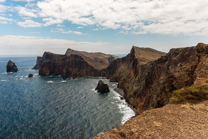 Madeira: PR8 -Ponta de São Lourenço Natural Reserve Transfer - The PR8 route on your time: 3 km out, 3 km back, about 3 to 4 hours