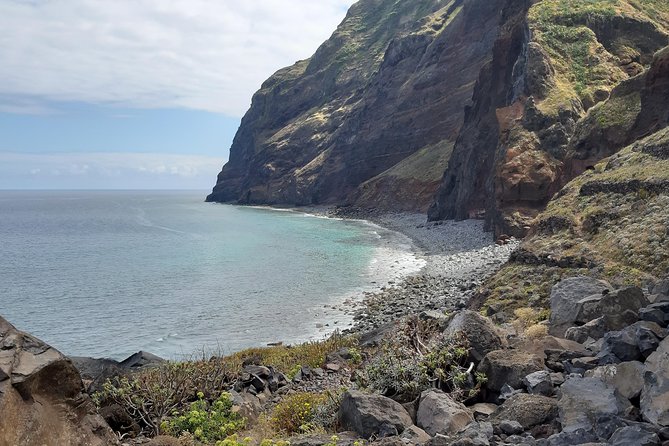 Madeira: Private Guided Half-Day Tour of Northwest Madeira - What to expect from the vehicle and ride comfort