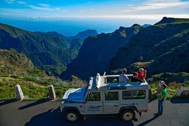 Madeira: Santana Jeep Safari and Balções Levada Walk - A full day of altitude, levadas, and Jeep tracks in eastern Madeira