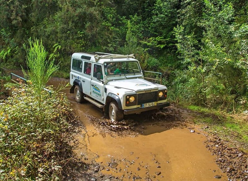 Madeira: Santana Jeep Safari and Balções Levada Walk - Should you book the Santana Jeep Safari and Balcões Levada walk?