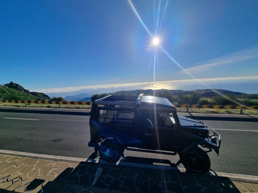 Madeira : Santana, Pico Arieiro, walk full day 4x4 Jeep tour - Key things to know before you go