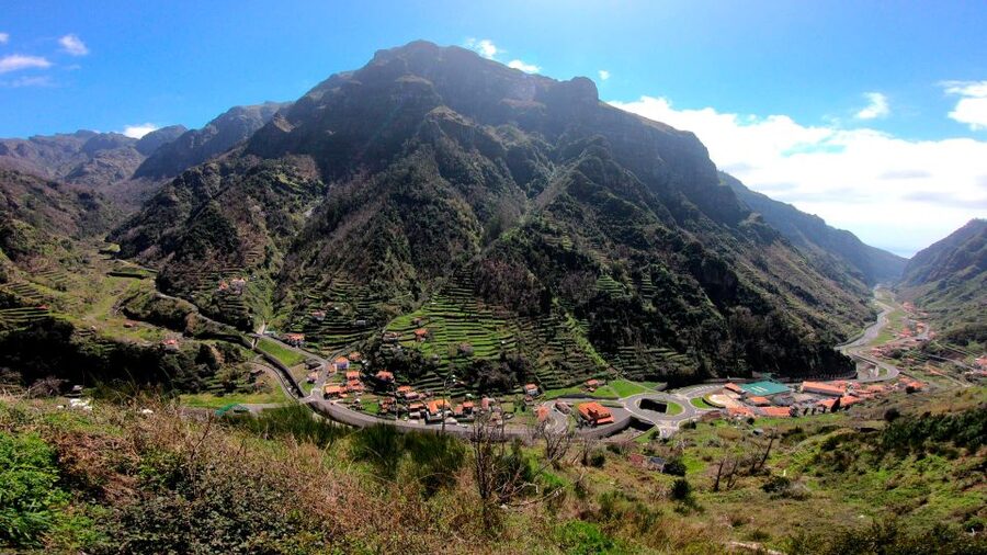 Madeira: Signature Wine Tasting, Skywalk & Nature Expedition - Cabo Girão skywalk, a 580-meter sea cliff view with a small extra fee