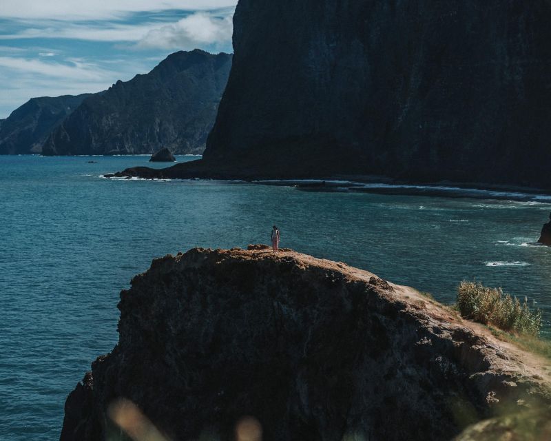 Madeira: Small group East tour ( Pico Arieiro , Santana) - Ponta de São Lourenço: the finishing viewpoint that makes the whole day feel coherent