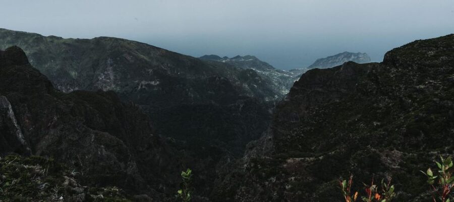 Madeira: Small group East tour ( Pico Arieiro , Santana) - Classic Portuguese jeep and off-road time, what it means for your day