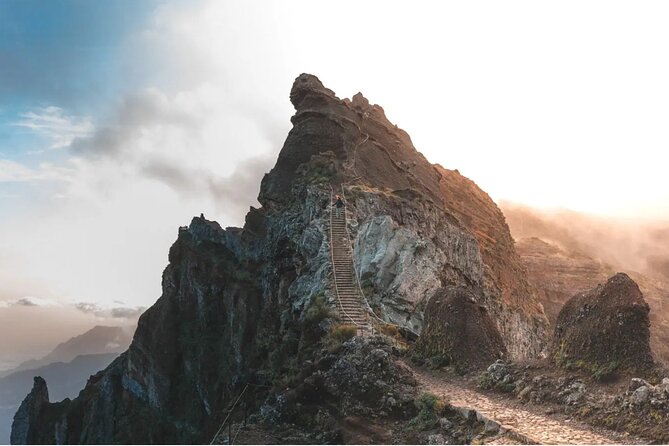 Madeira: Sunrise at Pico do Arieiro & Hike Larano trail - Pickup in Funchal and Caniço, plus the timing you must watch