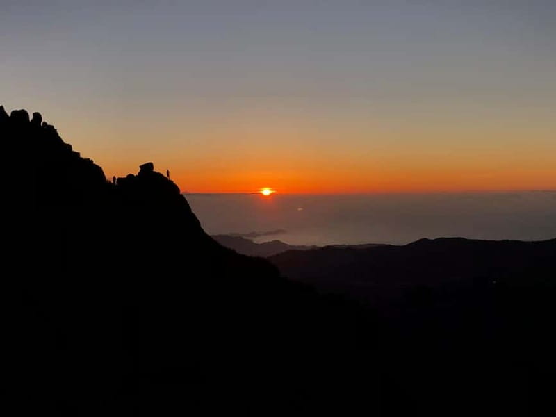 Madeira: Sunrise at Pico do Arieiro & Hike Larano trail - Pico do Arieiro at first light, plus the optional PR1 Stairs of Heaven