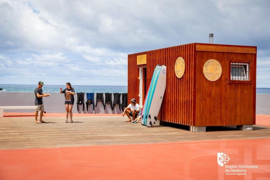 Madeira: surf lesson at Porto da Cruz - Key things to know before you paddle out