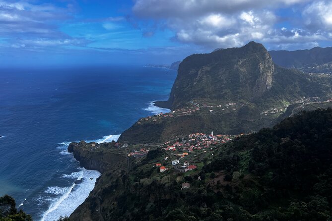 Madeira surprise tour 4x4 - Door-to-door pickup in Funchal, then an 8-hour island loop