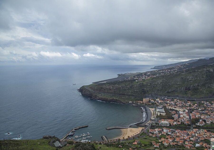 Madeira: The Enchanting North - Ponta Delgada: Break Time Plus a Walk
