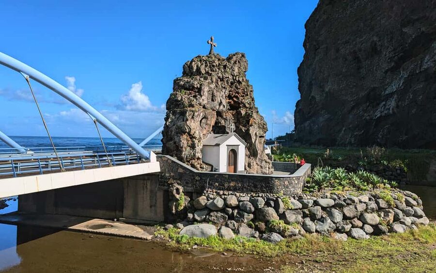 North Tour Private Half-Day: S. Vicente, Seixal & P. Moniz - Ribeira da Janela: Rugged Rock Formations in a Short, Focused Visit