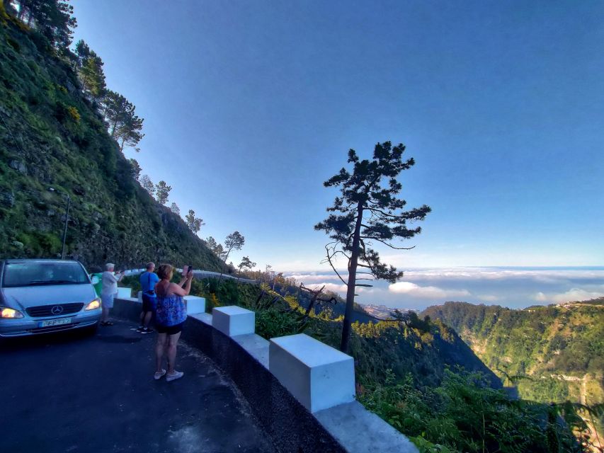 Nun's Valley - Pacing and driving: what a small-group day feels like in Madeira