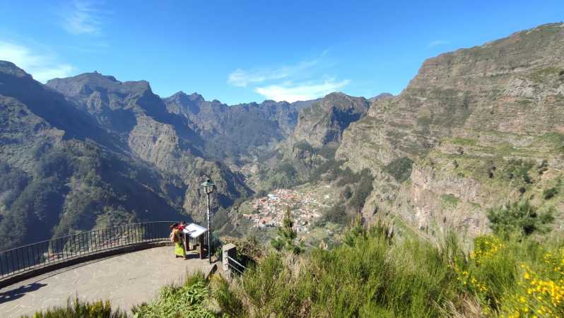 Nun's Valley & Pico dos Barcelos Madeira Island Tour - Pico dos Barcelos: Your First Big Photo Moment Over Funchal and the Atlantic