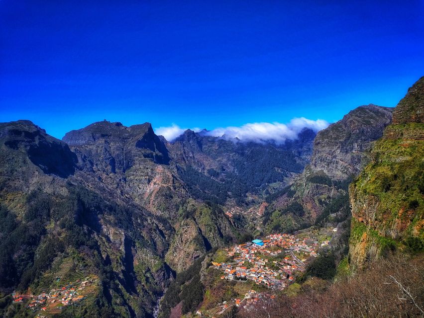 Nun's Valley - The day’s first big view: Pico dos Barcelos above Funchal