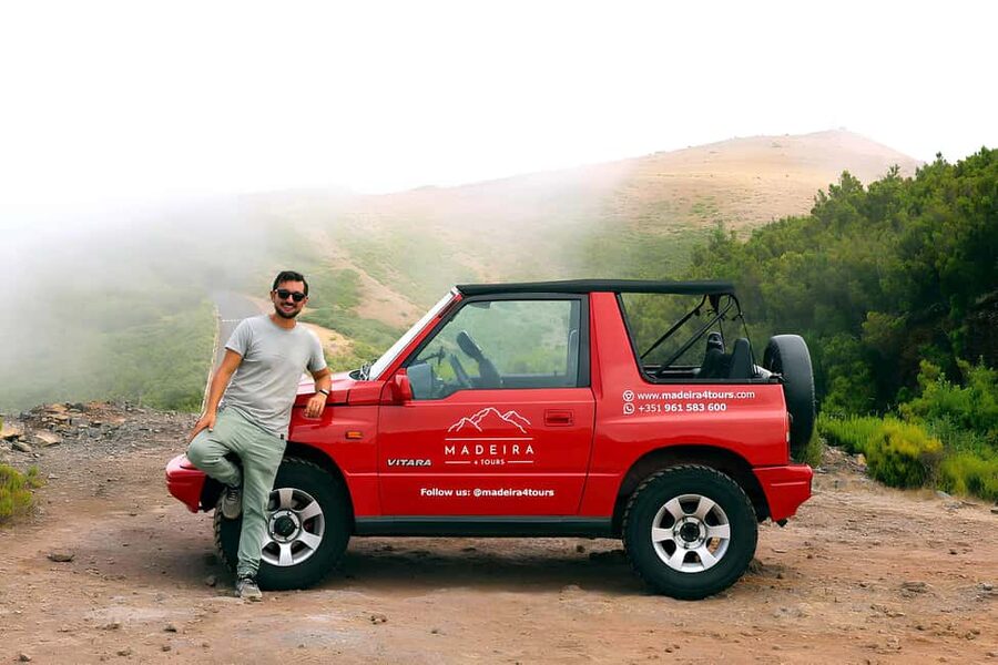 Pico do Arieiro in 4h: Immersive Private Experience (Cabrio) - Why Pico do Arieiro by private cabriolet is a smart 4-hour plan