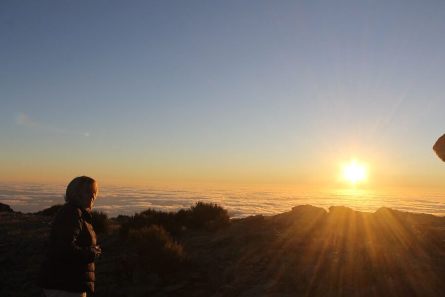 Pico do Arieiro: Private 4x4 Sunrise Trip with Hot Drinks - When Weather Changes the Plan: How Flexible Is This Tour?