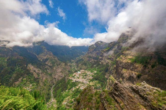 Private: Maderia Island Tour & Famous Monte Toboggan Ride - Your route starts high above Funchal at Pico dos Barcelos