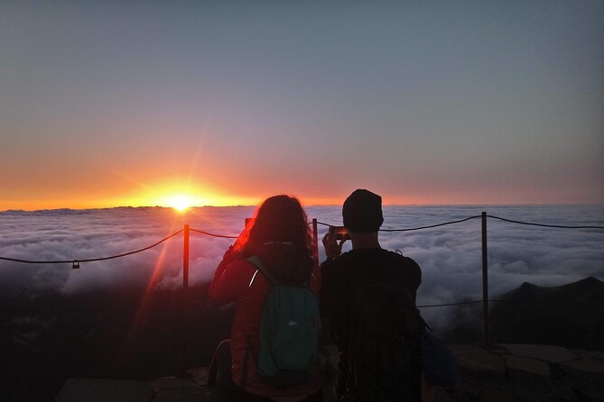 Private Sunrise Pico do Areeiro Half Day with easy levada walk - Stop 4: Miradouro do Guindaste, the glass skywalk above the sea