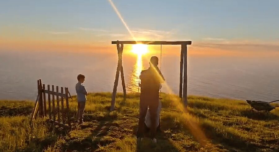 Private Swing Special place w/ Wine and Fruits 4x4 jipe tour - What’s Included, and How to Plan Around It