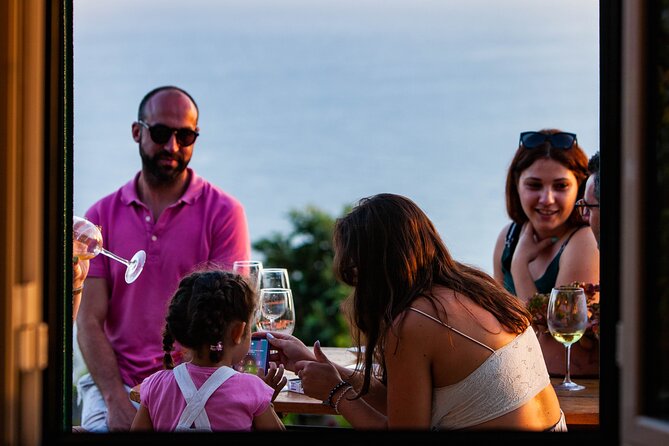 "Re-Canto" Farm-to-Table with Stunning Views at Madeira - A 6:00 pm Farm Dinner With Poncha and Sunset Views