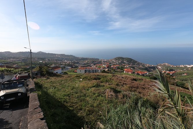 Real Life, Mountains & Sea Cliffs (Nun´s Valley View) - Half Day 4x4 Tour - Henriques & Henriques vineyards and the climb toward Cabo Girão