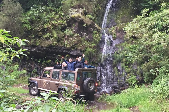 Signature Wine Tastings, Skywalk, Nature 4x4 Open Roof Expedition - Serra de Agua: A Quick Valley Pause in the Middle of the Day
