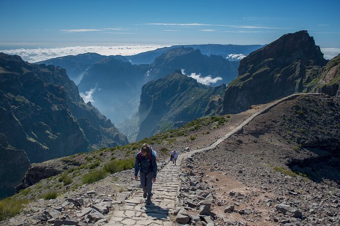 Stairway to Heaven: Pico do Areeiro in Madeira Island - Morning pickup from Funchal hotels, and how to start without stress