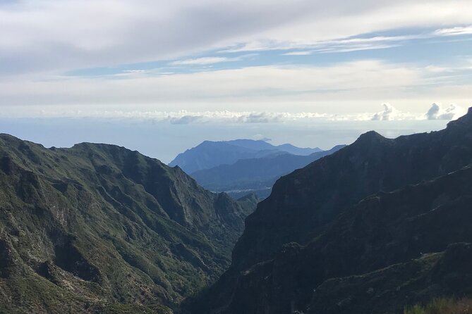 Sunrise & Hike : Pico do Areeiro to Pico Ruivo - Private Guided - Pico do Areeiro to Pico Ruivo at Sunrise: Why This Is Such a Big Day