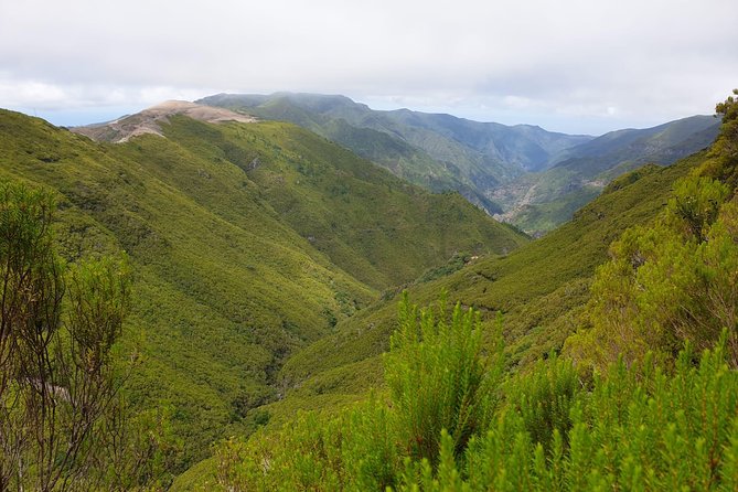 The Lakes Walk - Small group hiking: why max 15 makes a difference
