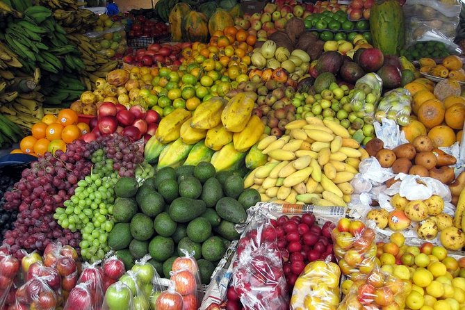 traditional Farmers Market Open 4X4 Half Day Tour - A 4x4 farmers market route that actually goes off the main roads