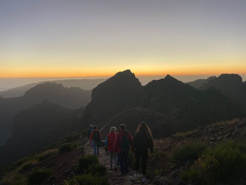 Transfer from Pico do Areeiro to Achada do Teixeira - The 1-Hour Van Ride: What It Gives You After PR Trails